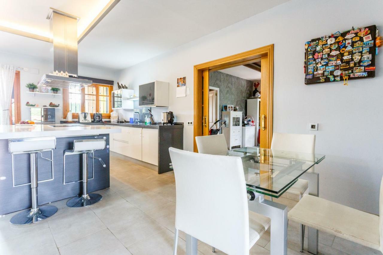 Divi Apartments Villa Reyes ไมเรียนา เดล อัลคาราเฟ ภายนอก รูปภาพ